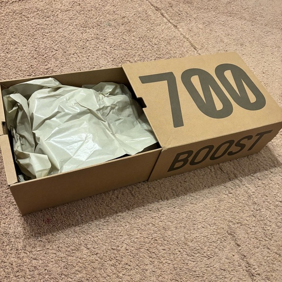 Yeezy wave runners - Picture 5 of 6